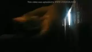 فتاة أوروبية مثيرة تأخذ مالاً مقابل جنس صريح