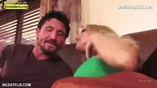 فندق عربي مترجم