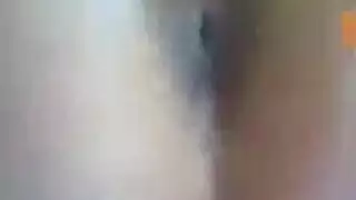 لوطي يستعرض زوجته