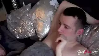 شقراء ركوب الصلب ديك سام بورن