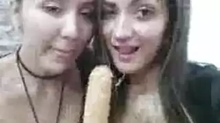 سحاقيات كولومبيات عاهرات يمارسن الجنس الصعب مع ألعاب الجنس