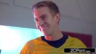 خروج البراز من طيزها كمرة خفية