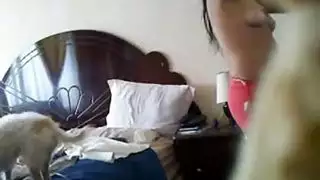 أوجي نسائي بحت: سحاقيات متعددات في جنس جماعي