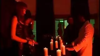 عاهات يائسات تتوسل للحصول على قذف داخلي