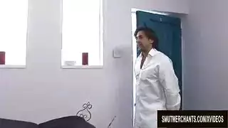 مساج الخت يتحول الي نيج