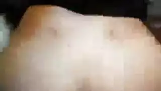 بطيء وعميق: إباحية أبنوس مع تقبيل حميمي