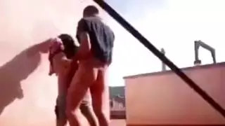 فتاة مغربية محجبة تمارس الجنس بقوة مع عشيقها