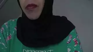 عجوز وحفيدته الساخن