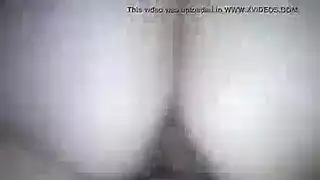 فم سارة آفا الماهر يعمل على القضيب في مقطع إباحي