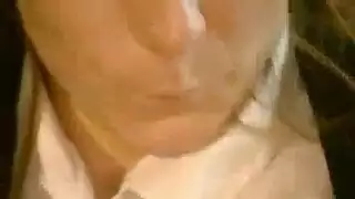 المراهقات العاهرات يخضعن لقطار من العشاق السابقين