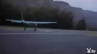 عواهر الأنيمي ذوات الثديين العملاقين في إيلاج مزدوج