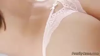 إباحية عربية: ١٢ شهرًا من النشوة