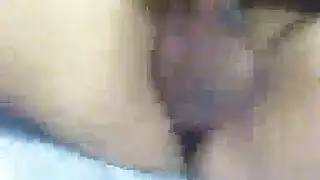 فتاة شقراء ترتدي جوارب وردية تمارس الجنس الفموي مع صديقها الجديد