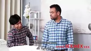 لقاء سبا سحاقي: الأم والفتاة تستكشفان بعضهما