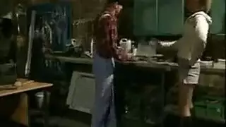 مقاطع إباحية صريحة قصيرة رائجة: فرج وقضيب في أقل من 10 دقائق