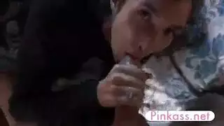 أصوات جنس العاهرة: ت fuckها بقوة حتى تصرخ من هزة الجماع