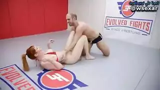 جماع عائلي محرم: قذف داخلي للنهاية لكلتا الأختين