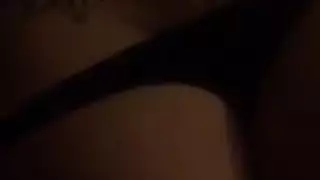 توم هورن يقدم متعة جنسية مكثفة