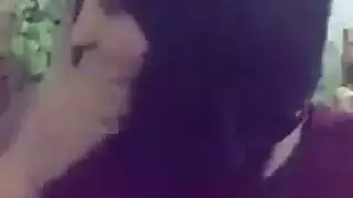 فانتازيا دياثة عربية: مشاهدتها وهي تبلع المني