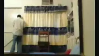 حفلة نيك عراقية: مص عميق ووضعية كلب قاسية