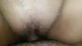 فتاة قبطية تمارس الجنس بزبرين، ترجمة عربية