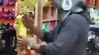  ساقطات مثيرة يحصلن على مهوياتهنّ مُدكّة في جنس صارخ على السرير