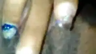 خشب الأبنوس طويل القامة رهيبة في الحلق المتشددين