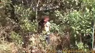 مؤخرة برازيلية إباحية تصعد عليه وتركبه بعمق