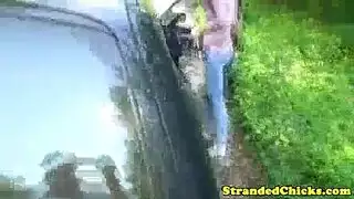 نيك ساخن في السيارة: ضخ بشغف وقذف ساخن