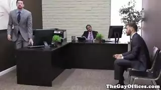 شذوذ لواط صبى تحت السرير
