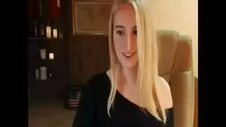 صور عارية خلسة على سناب شات: مراهقة ترسل صورًا فاحشة للمتابعين