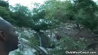 سكى مع اختي بل الحمام