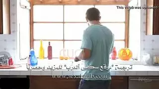 تتوق للقضيب، فتأخذه من رجل آخر