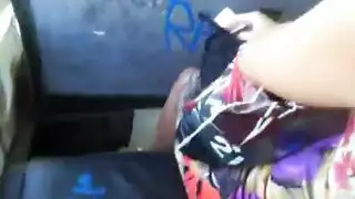 مواصلات عامة إكس إكس إكس: فرك قضيبي وملامسة فرج فتاة