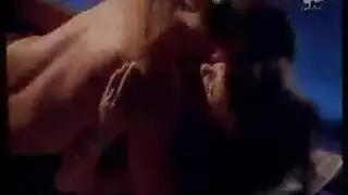 الاخ يغير علي اخته