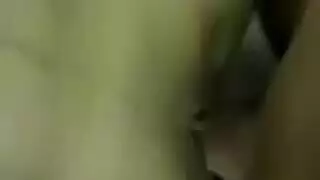 قنبلة أسد امريكي زوجة