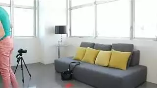 شرج بين الأعراق قاسي: مؤخرات أفريقية وقضبان عملاقة