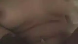 عصابة الجدات: شاب يخدمه سيدات أكبر سنًا