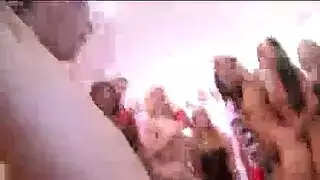 سرد إباحي: حيث تنتهي كل قصة بالجنس