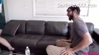 خيال محارم جنسي: كس أختي يلتقم زبي بشره