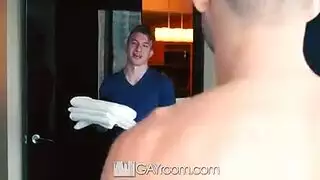 فتيات إيرانيات مثيرات يمارسن الجنس الشرجي والجنس الفموي