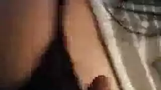 راقصة بطن غريبة تؤدي جنس فموي بعد أداء ساخن