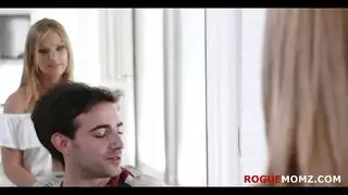 الثدي سيليكون مكهرب راهبة