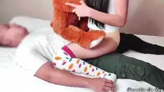 جنس مع اخي في غياب امي