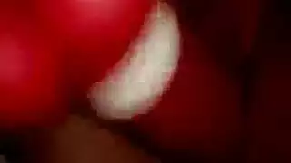 أخوات حقيقيات في حفلة جنس ثلاثية ساخنة