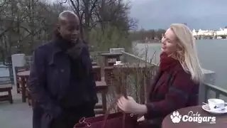 نيك ديوث جديد زوجة تحب الجنس الشرجي تتناك امام زوجها