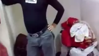 نيك عربي صريح: زوجة غير مخلصة تأخذ قضيب عشيقها الصلب