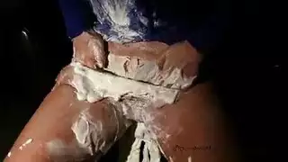 رغبة أجنبية تتحرر في جماع خام غير منقح