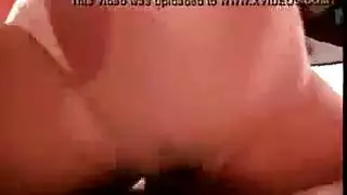 المرة الأولى لشرج في إباحي متحرك