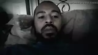 مقاطع فيديو جنسية حية: بث محتوى صريح على الفور